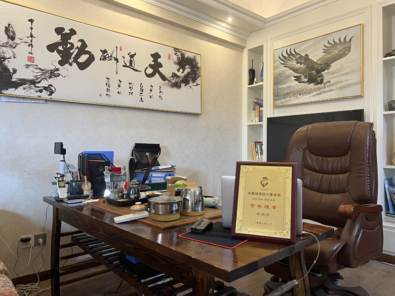 哈巴河县取证公司介绍老婆有外遇应该怎么取证